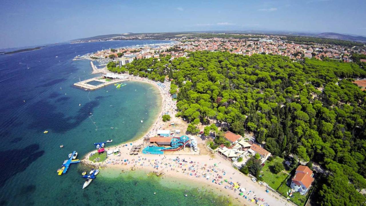 Dva Dukata Bed and Breakfast Biograd Na Moru Exterior foto