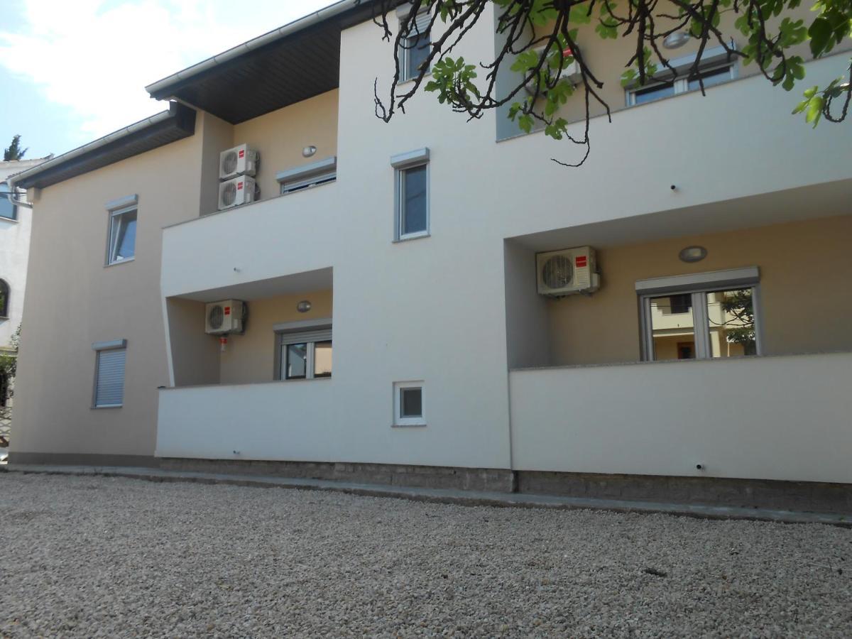 Dva Dukata Bed and Breakfast Biograd Na Moru Exterior foto